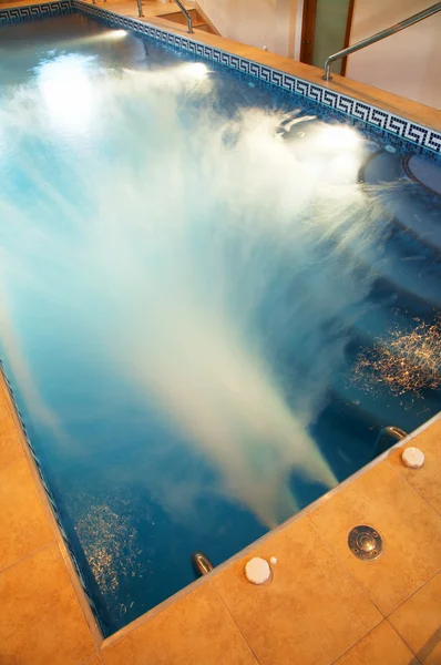 Vacker pool — Stockfoto