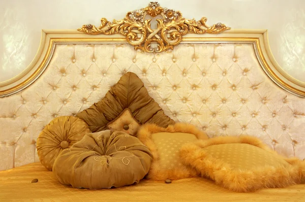 Piękne i miękkie poduszki — Zdjęcie stockowe