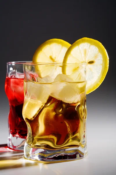 Bicchieri con un cocktail — Foto Stock