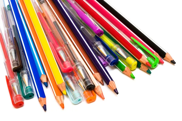 Lápis de cor e canetas — Fotografia de Stock