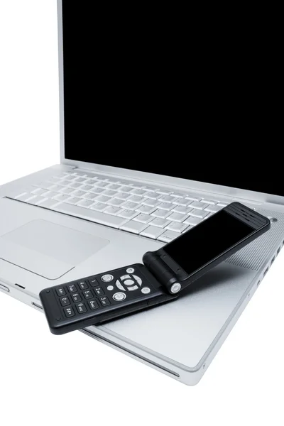 Mobiele telefoon en computer — Stockfoto