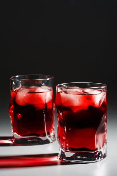 Kokteyl ve buz — Stok fotoğraf