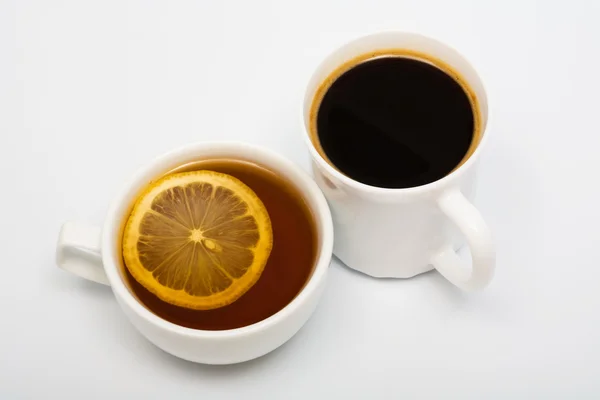 Чай Лимоном Черный Кофе Белых Чашках — стоковое фото