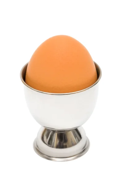 Ei in metalen eggcup — Stockfoto