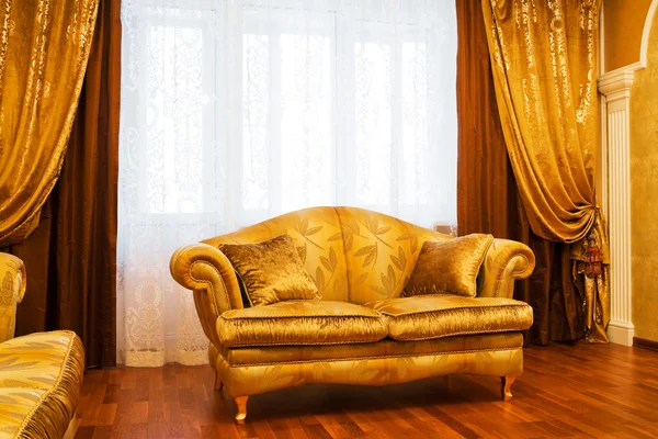 Bellissimo divano — Foto Stock