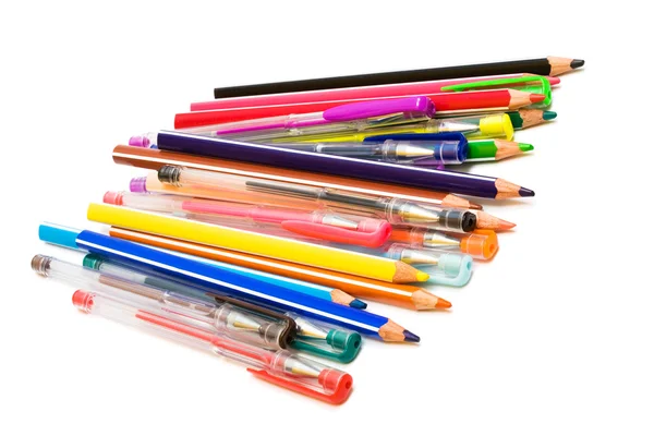Renk kalemler ve kalemler — Stok fotoğraf