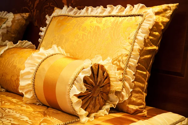 Yellow pillows — Stock Photo, Image