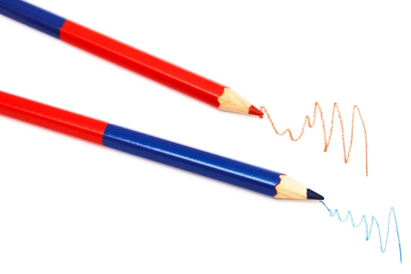 Dwa Kolorowe Ołówki Białym Tle — Zdjęcie stockowe