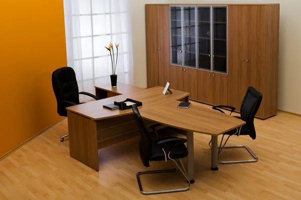Stůl Kožené Židle Moderní Kancelářské — Stock fotografie