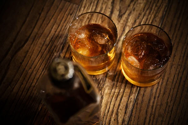 Glazen van whisky — Stockfoto