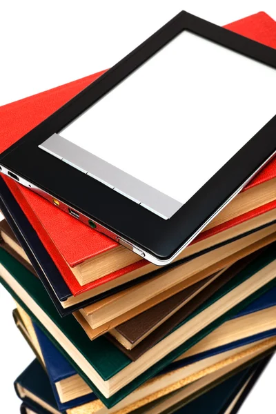 Lettore Vecchi Libri Sfondo Bianco — Foto Stock