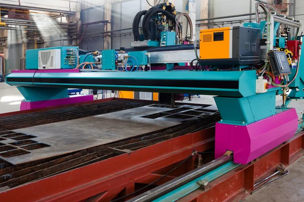Neue Und Leistungsstarke Metallbearbeitungsmaschine Moderner Werkstatt — Stockfoto