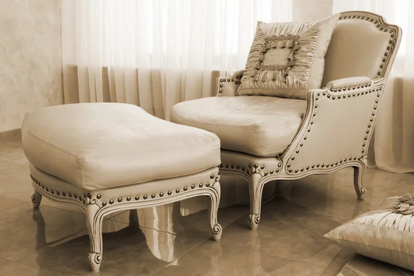 Piękne skórzane fotele — Zdjęcie stockowe