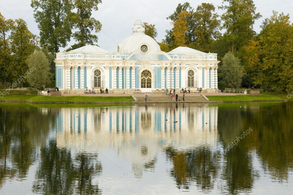 Grotto pavilion in Tsarskoe Selo — Stock Photo © alexalexl 4123958