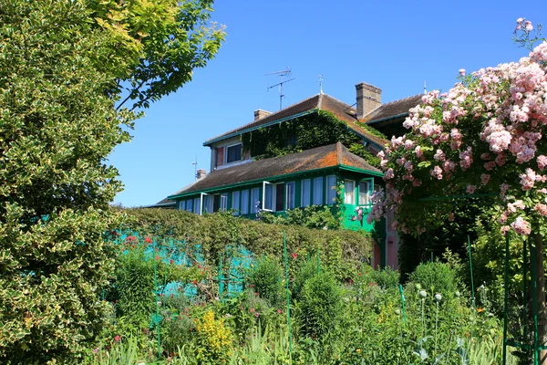 Claude Monets Haus — Stockfoto