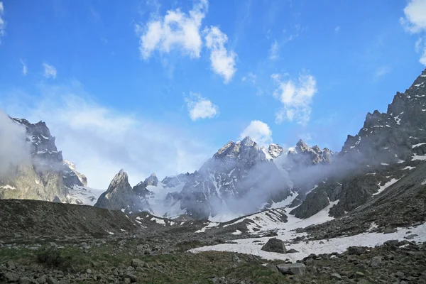 High mountains — Stock Photo, Image