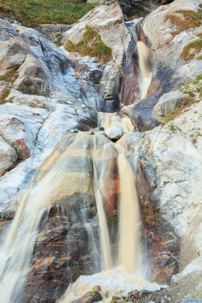 Smutsiga vattenfall — Stockfoto