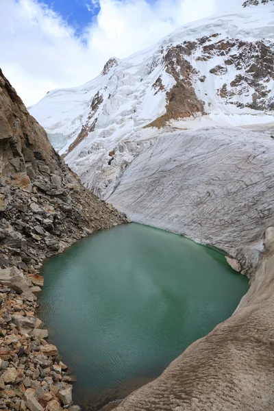 Льодовикове озеро — стокове фото