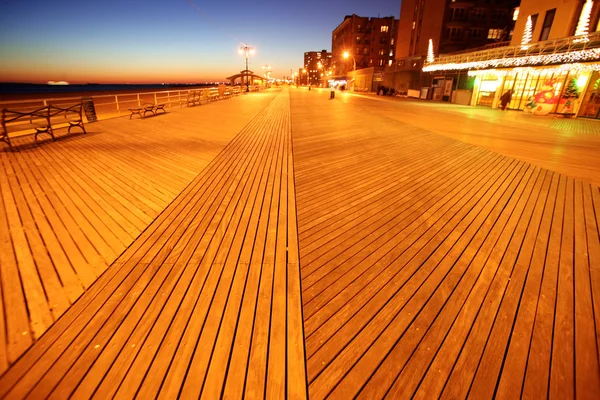 stock image Classic NY - evening in Brighton Beach of Coney Island, USA