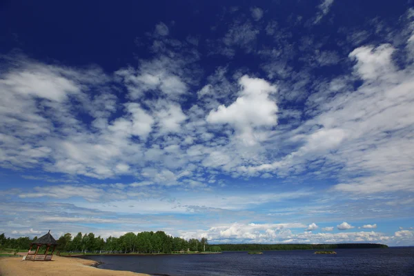 Cielo Azul Nublado Lago — Foto de Stock