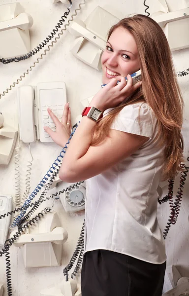 Woman talking on phone — Stock Photo, Image