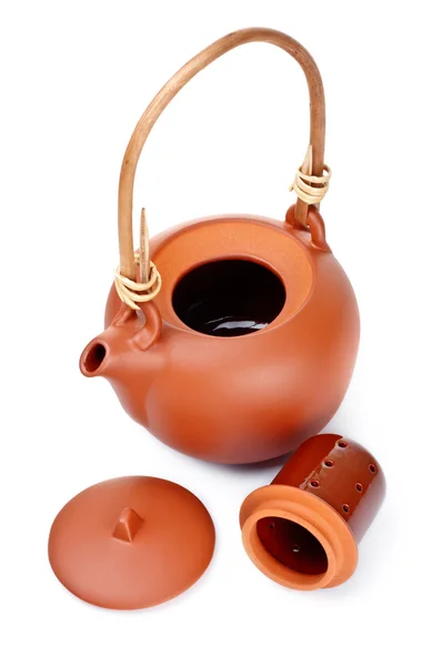 Бурый глиняный чайник — стоковое фото