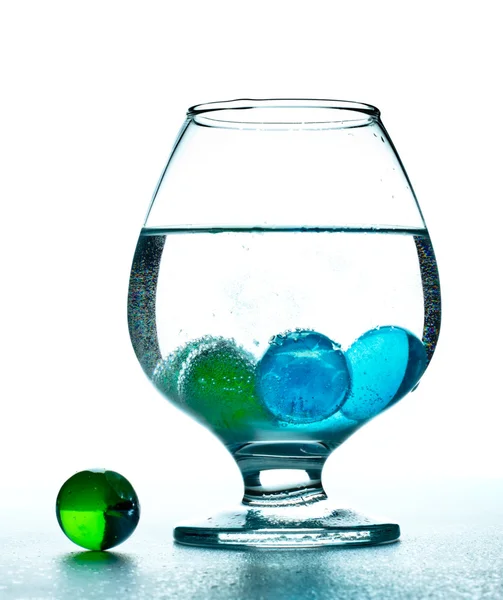Vaso de agua mineral — Foto de Stock