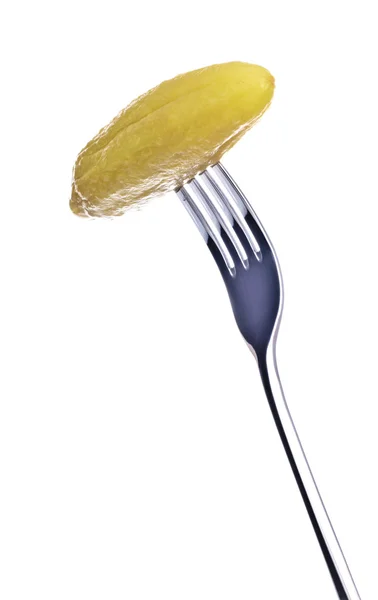 Dill Pickle em Fork — Fotografia de Stock