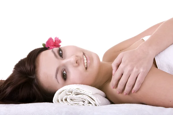 Beautiful young woman in spa. — Stock Photo, Image