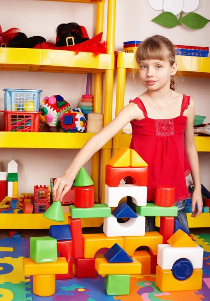 Kinderspielblock und Baukasten. — Stockfoto