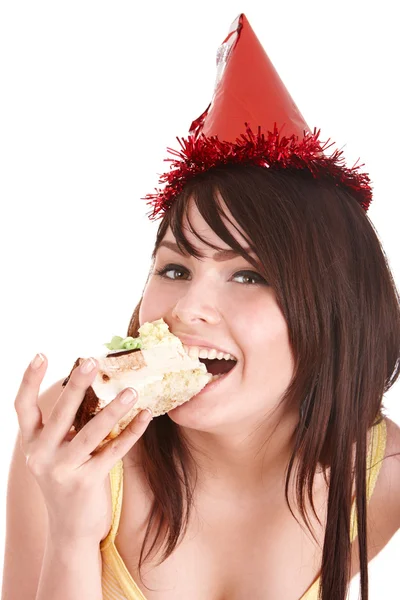 Ευτυχής νεαρή γυναίκα τρώει τούρτα. — Φωτογραφία Αρχείου