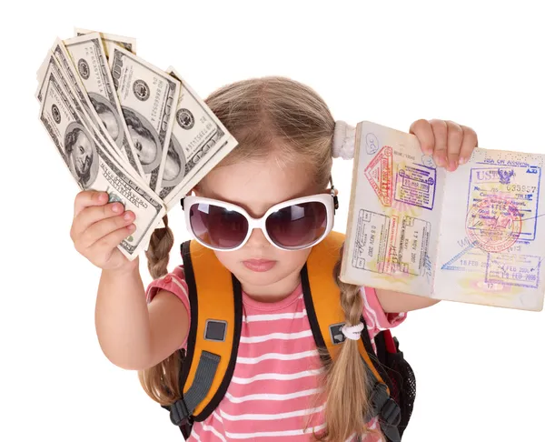Kind mit internationalem Pass und Geld. — Stockfoto
