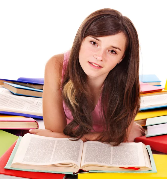 Mädchen liest Stapel farbiges Buch. — Stockfoto