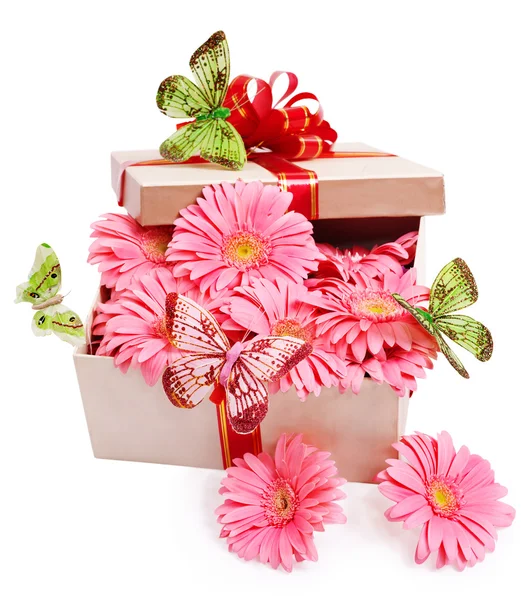 Geschenkbox mit Blumen. — Stockfoto
