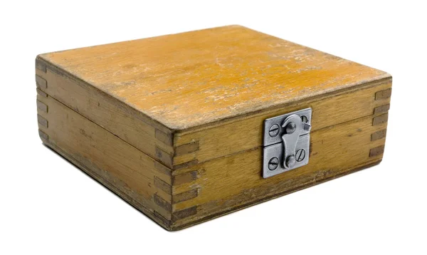 Старая деревянная коробка — стоковое фото