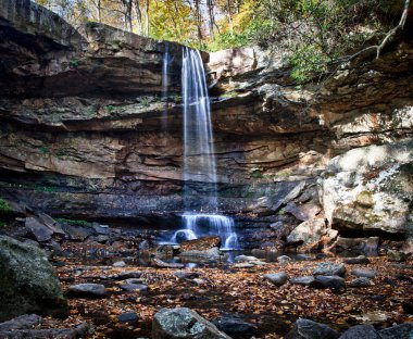 Veil of water over Cucumber Falls clipart