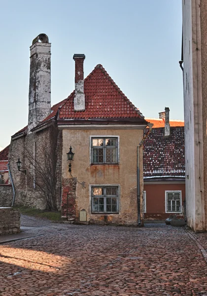 Gamla hus i toompea — Stockfoto