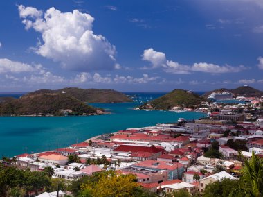 charlotte amalie şehri ve Limanı