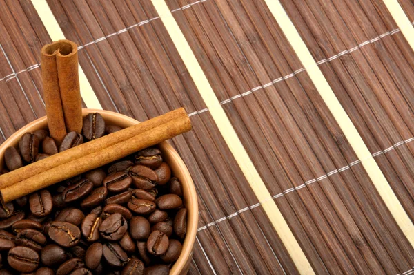 Koffie en kaneel — Stockfoto