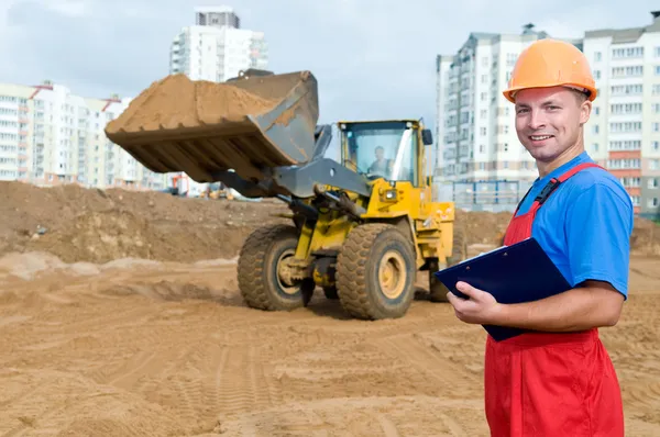Inspector constructor en el área de construcción — Foto de Stock