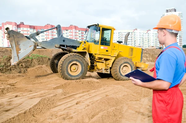 Builder inspector at construction area — Stock Photo, Image