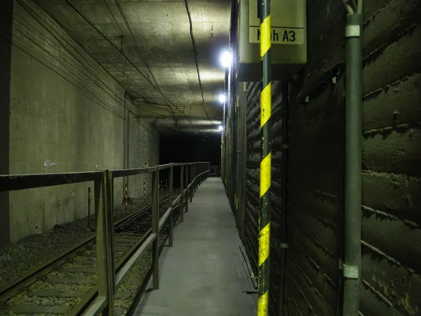 U-Bahn-Tunnel — Stockfoto