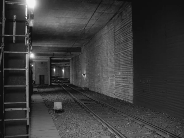 Tren tüneli — Stok fotoğraf