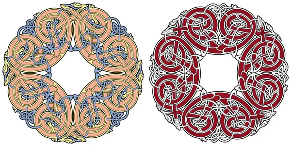 Detailliertes keltisches Gestaltungselement mit Vögeln und Tieren — Stockvektor