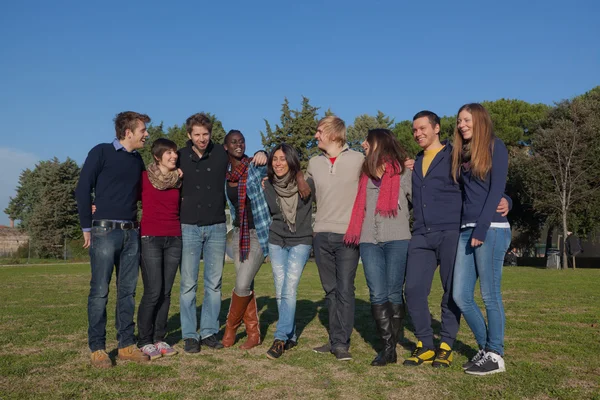 Grupa Studentów Kolegium Szczęśliwy — Zdjęcie stockowe