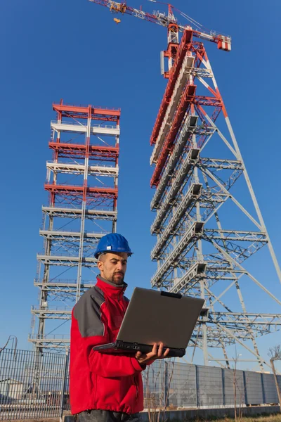 Engineer Computer Construction Site — Stock Photo, Image