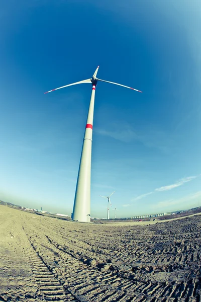 전력 생산을 위한 풍력 터빈 — 스톡 사진