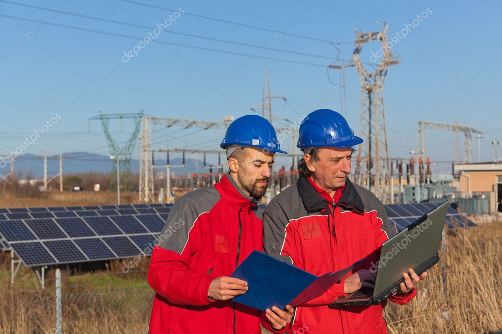 Engineers at Work In a Solar Power Station — Stock Photo © william87