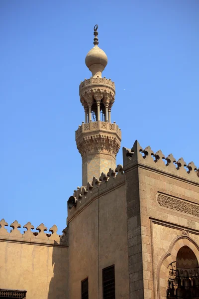 Antiguo minarete en El Cairo — Foto de Stock