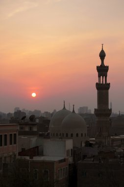 Sundown Kahire.